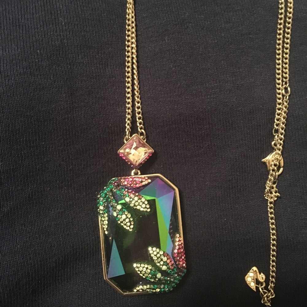 Necklace - Picture 2 of 6